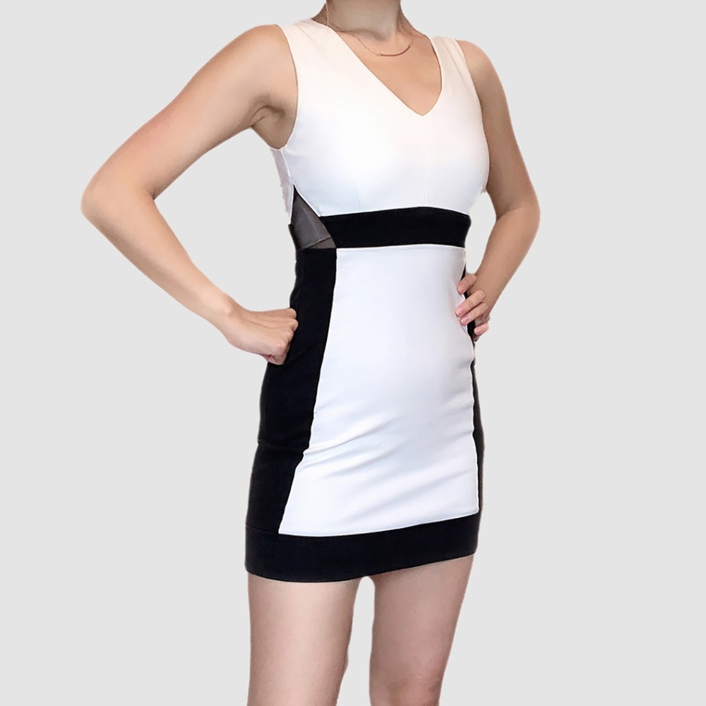 NEIMAN MARCUS AIKO BLACK & WHITE COLOR BLOCK CUTOUT DRESS + MESH SIDE MI…